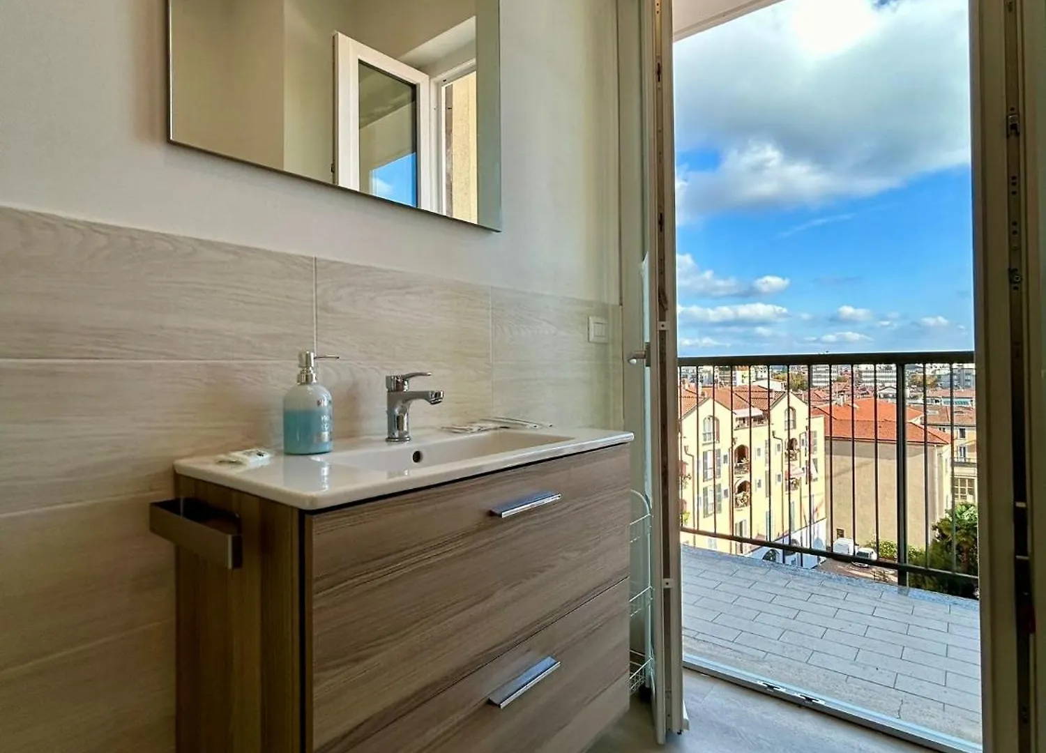 Kibilu - Luxury Penthouse City Center Varèse