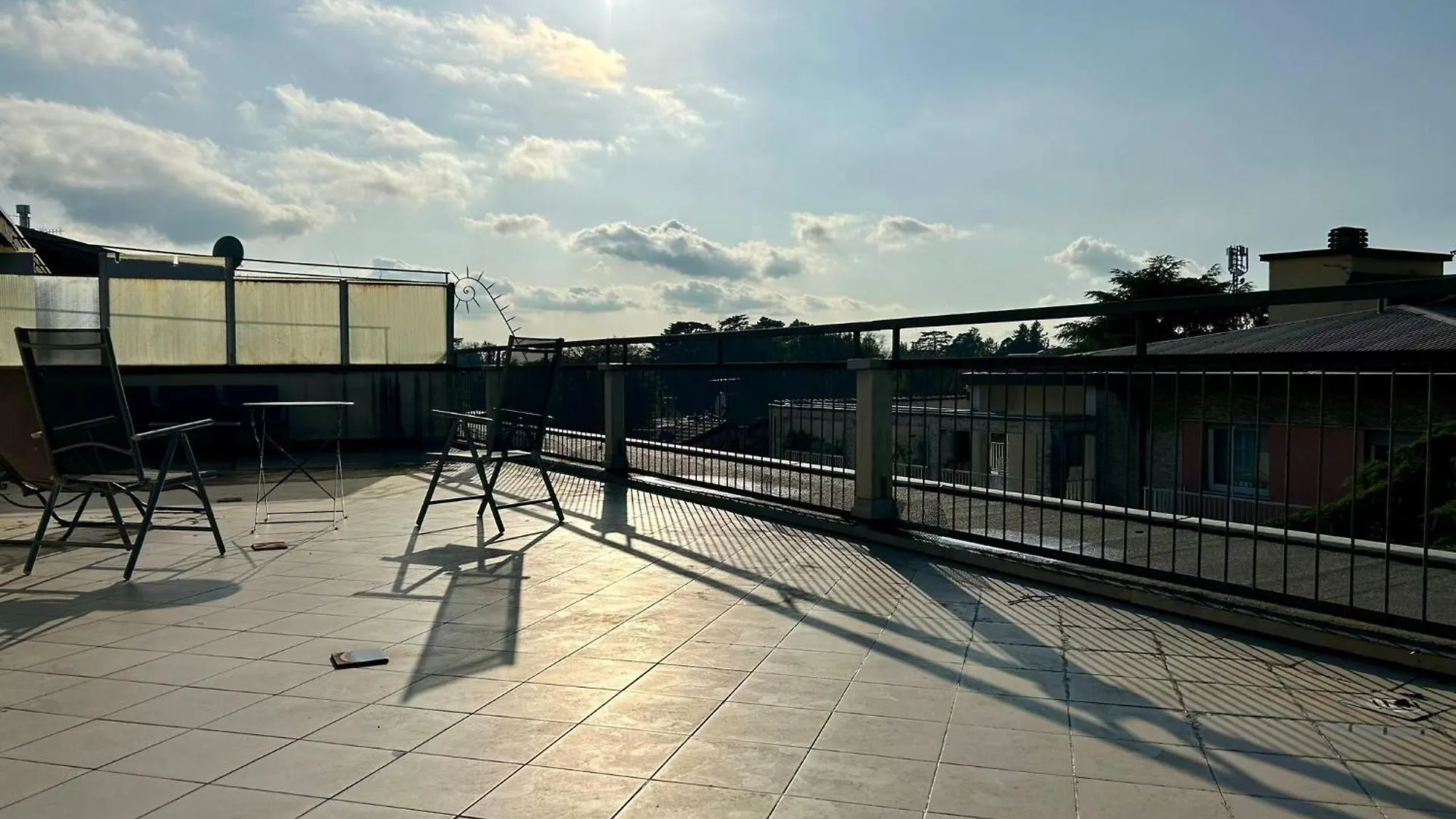 Kibilu - Luxury Penthouse City Center Varèse Italie