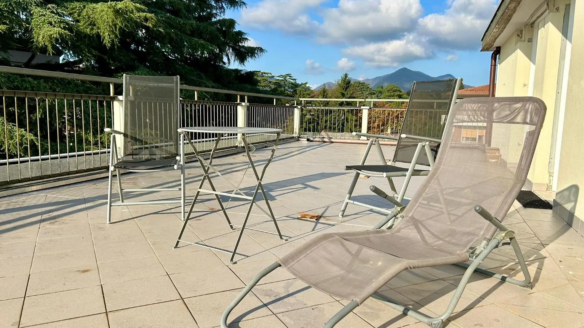 Kibilu - Luxury Penthouse City Center Varèse 0*,  Italie